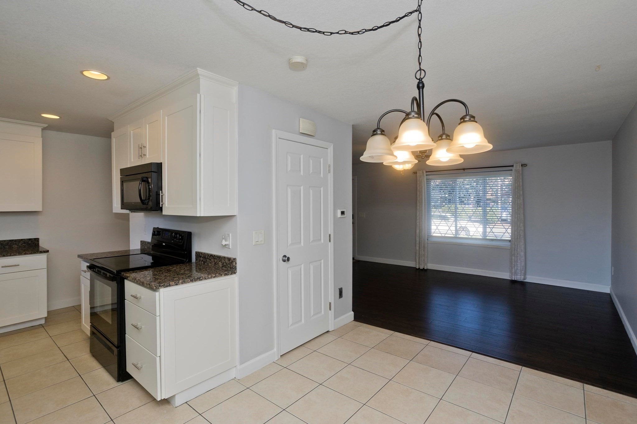 212 Blisswood Village Dr #212, Ludlow, MA, 212 Blisswood Village Dr #212, Ludlow, MA Photo #8