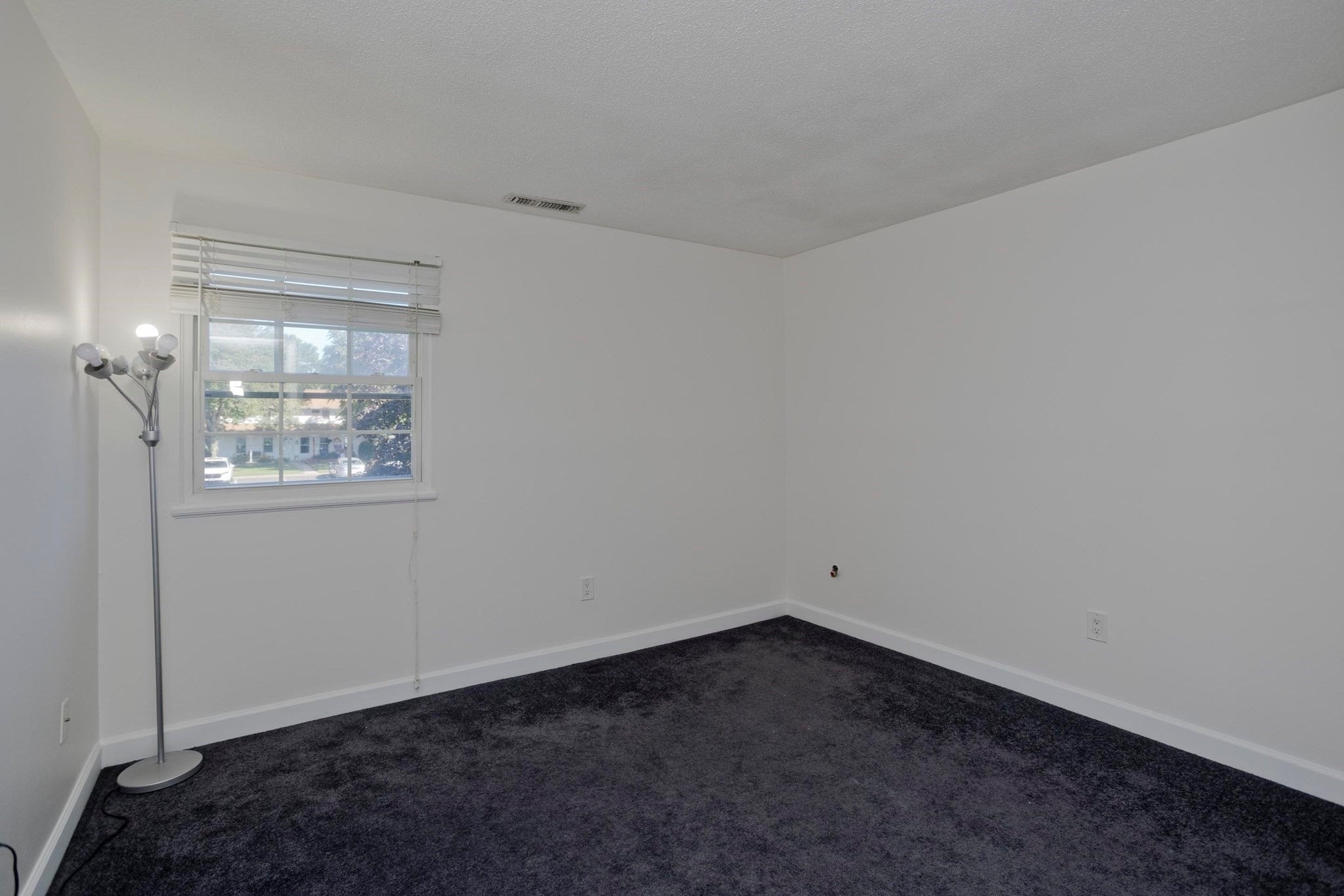 212 Blisswood Village Dr #212, Ludlow, MA, 212 Blisswood Village Dr #212, Ludlow, MA Photo #13