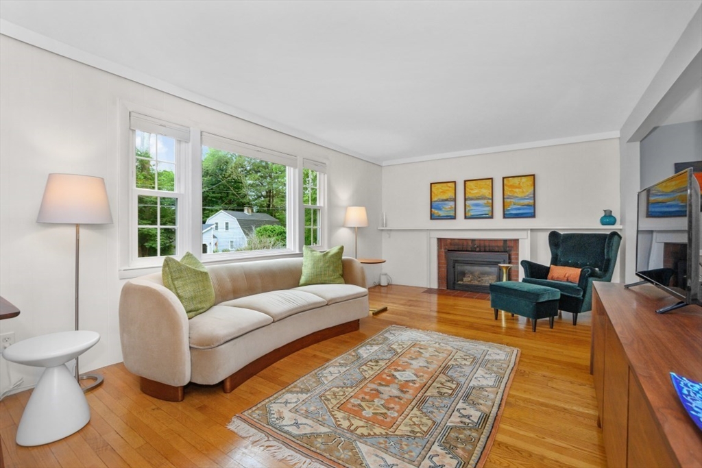 6 Cherry Ridge Rd