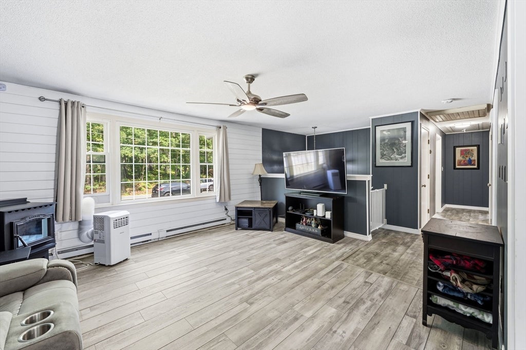 112 Walker Road, Shirley, MA, 112 Walker Road, Shirley, MA Photo #4