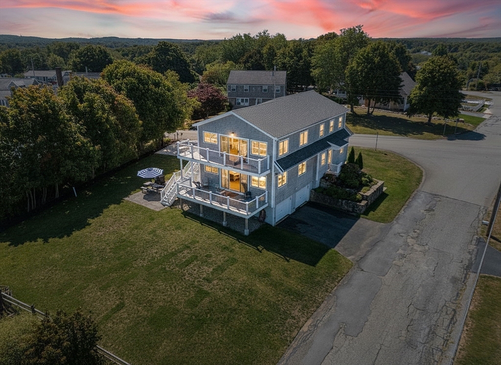 69 Knott Ave