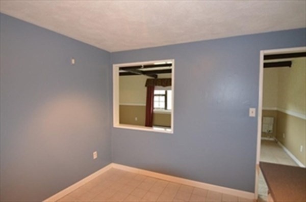24 Spencer Rd 36 N