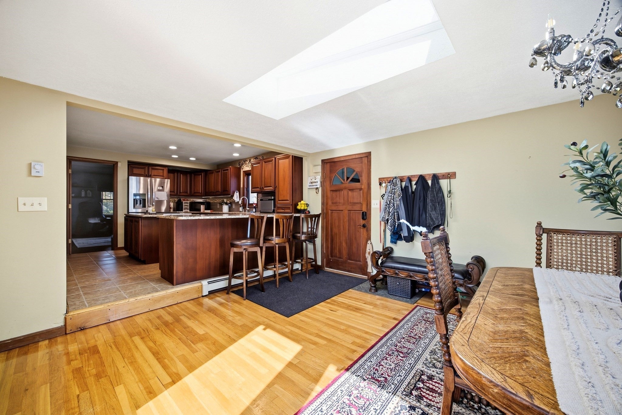 27 Palmer Ave
