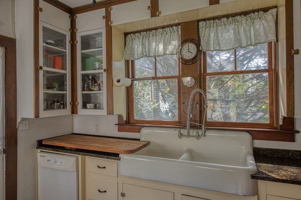 896 Sandwich Rd, Bourne, MA, 896 Sandwich Rd, Bourne, MA Photo #20