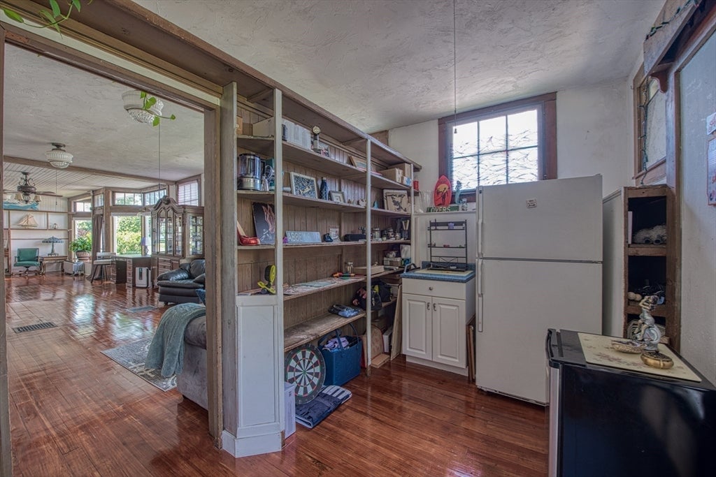 896 Sandwich Rd, Bourne, MA Photo #30