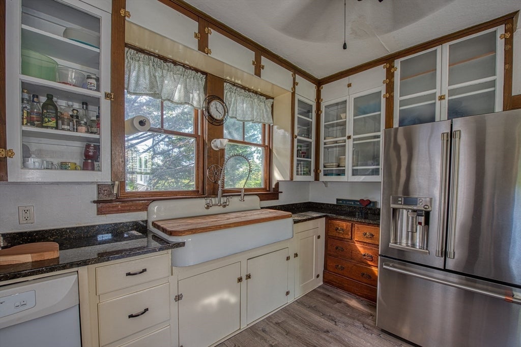 896 Sandwich Rd, Bourne, MA Photo #19