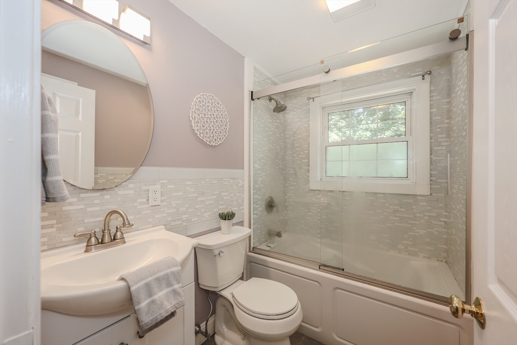 15 Orchard Ave #B, Haverhill, MA, 15 Orchard Ave #B, Haverhill, MA Photo #15