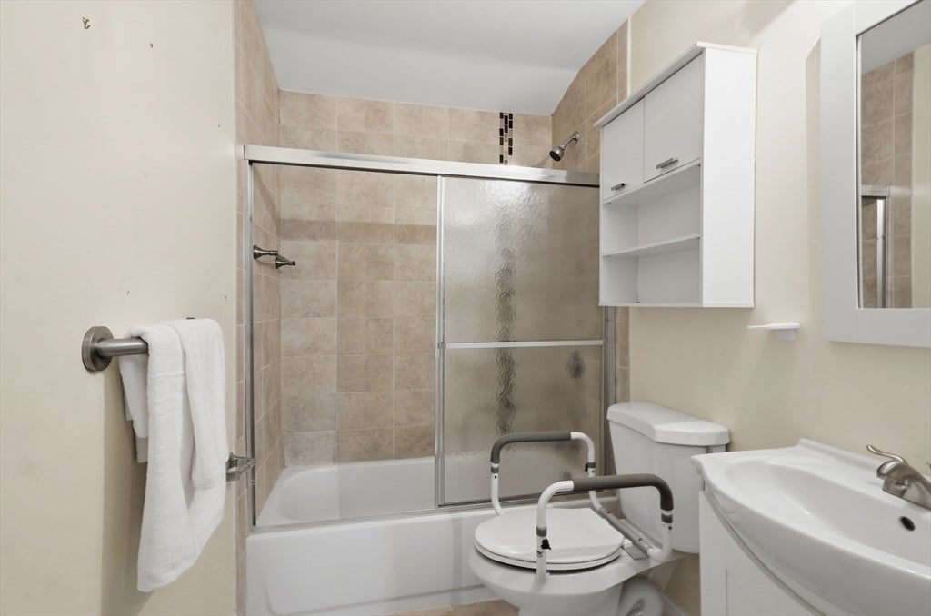 107 Grant Street, Lynn, MA Photo #13
