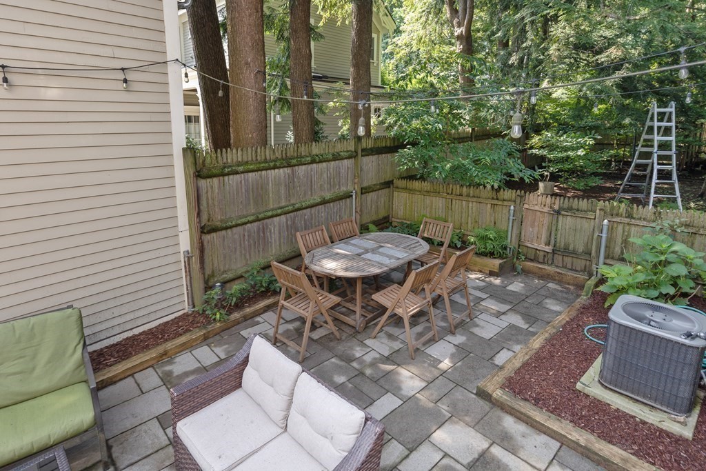 34 Jason St #1, Arlington, MA Photo #21