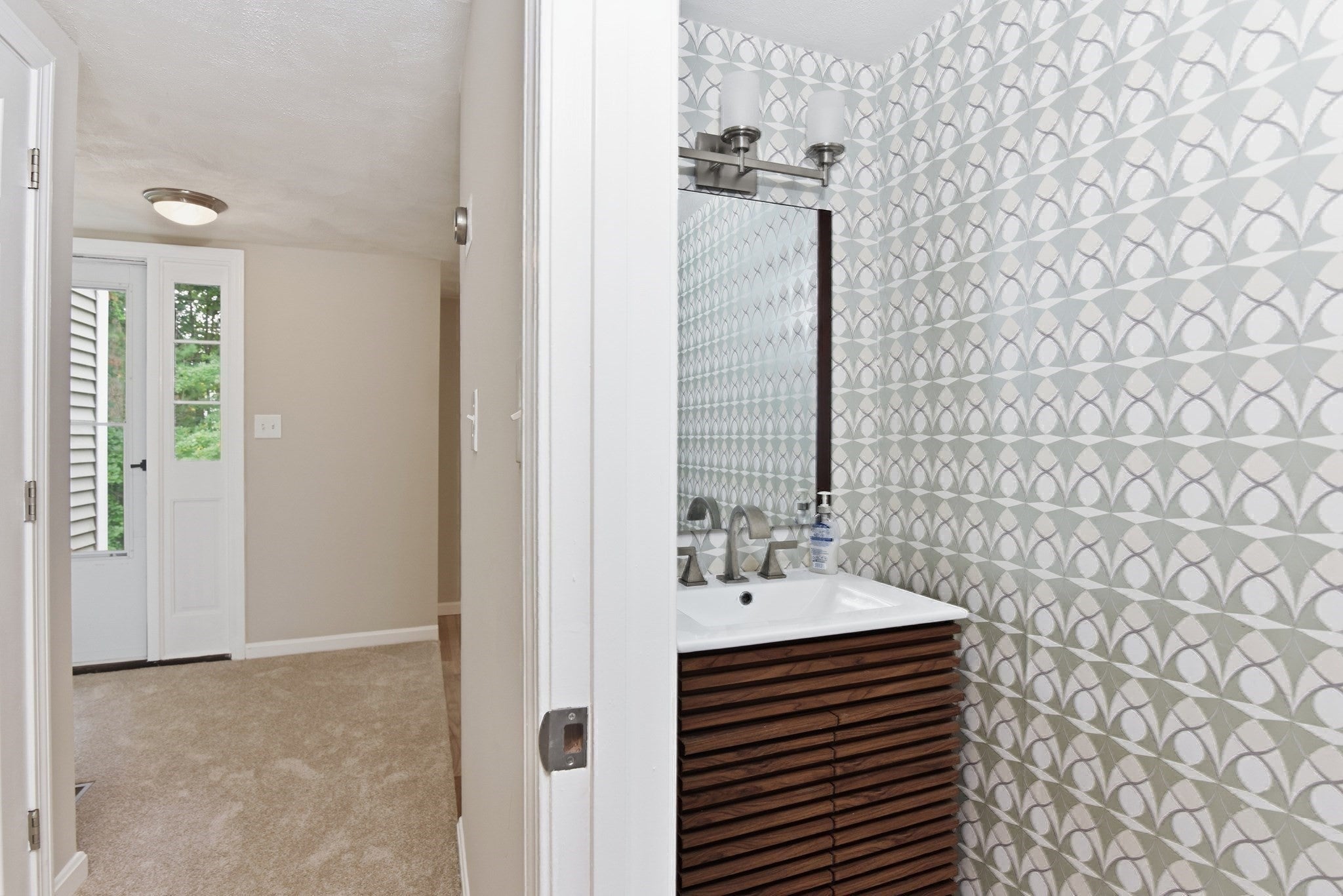 126 Patrick Rd #126, Tewksbury, MA, 126 Patrick Rd #126, Tewksbury, MA Photo #21