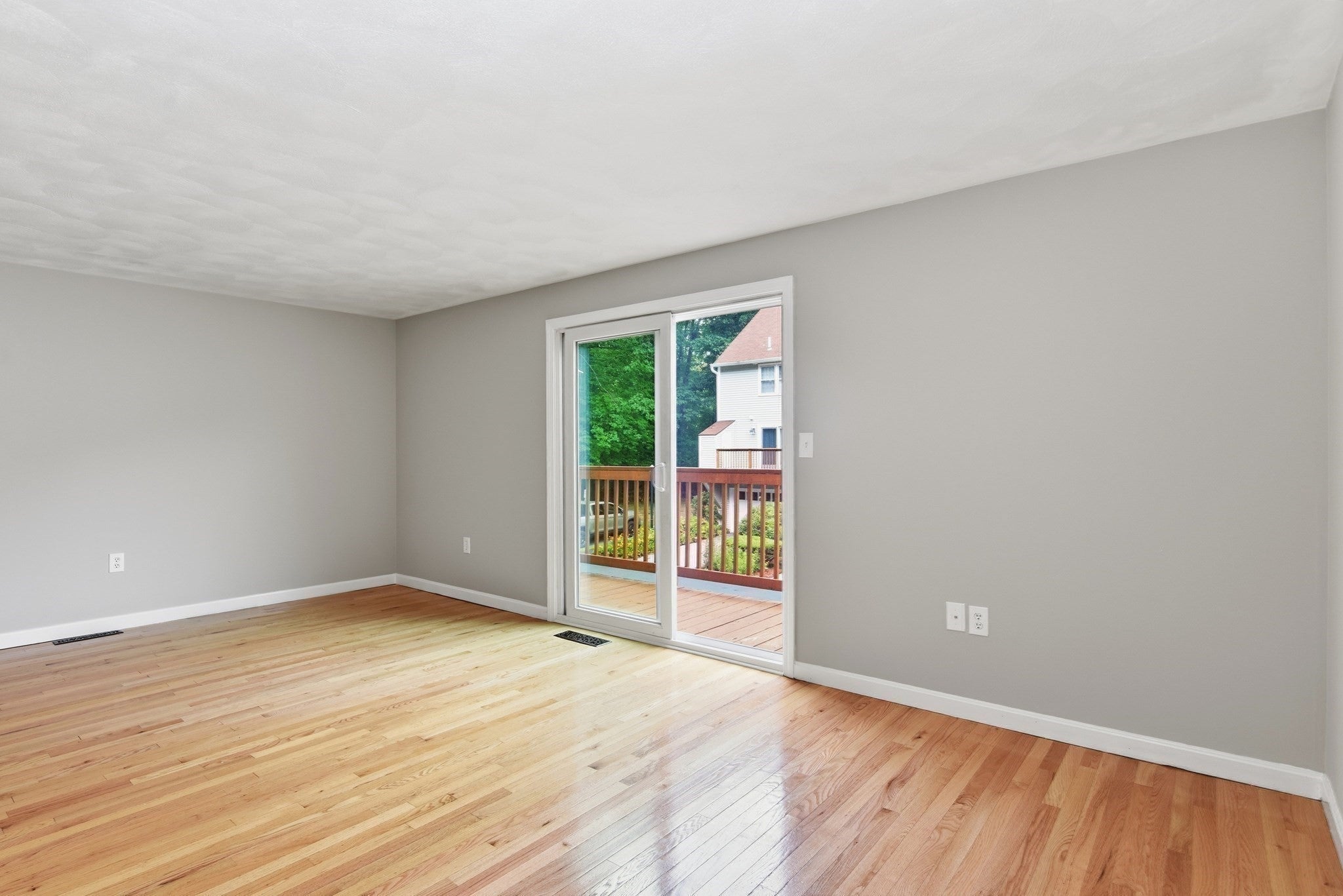 126 Patrick Rd #126, Tewksbury, MA, 126 Patrick Rd #126, Tewksbury, MA Photo #17
