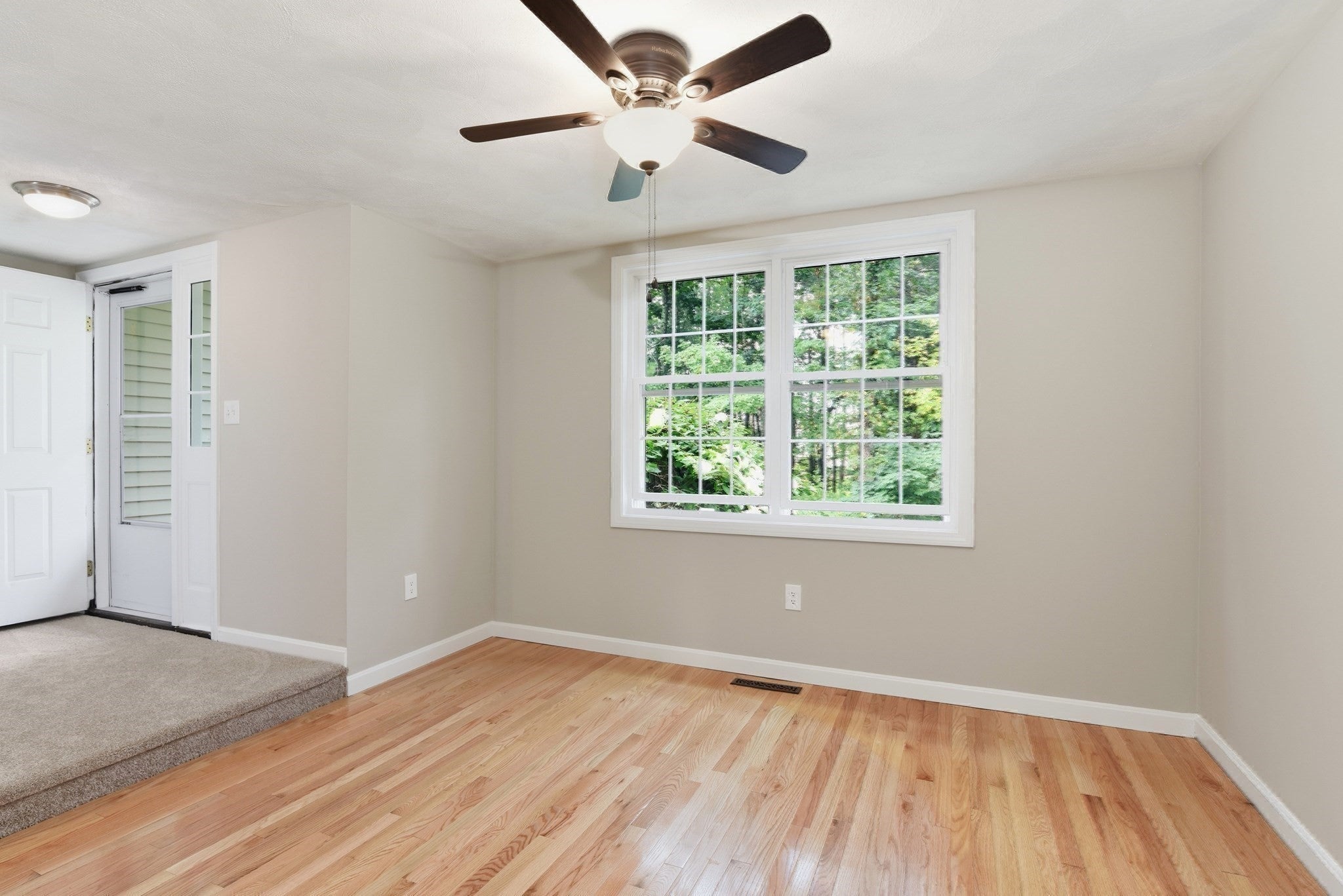 126 Patrick Rd #126, Tewksbury, MA, 126 Patrick Rd #126, Tewksbury, MA Photo #10