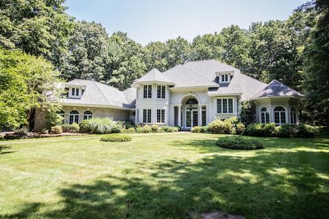 Single Family Residence in Southwick MA 22 Meadow Lane.jpg