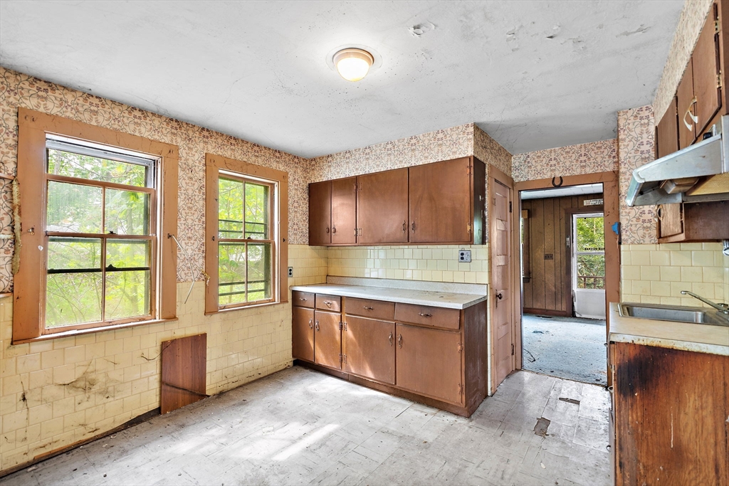13 Riverbank Road, Maynard, MA Photo #11
