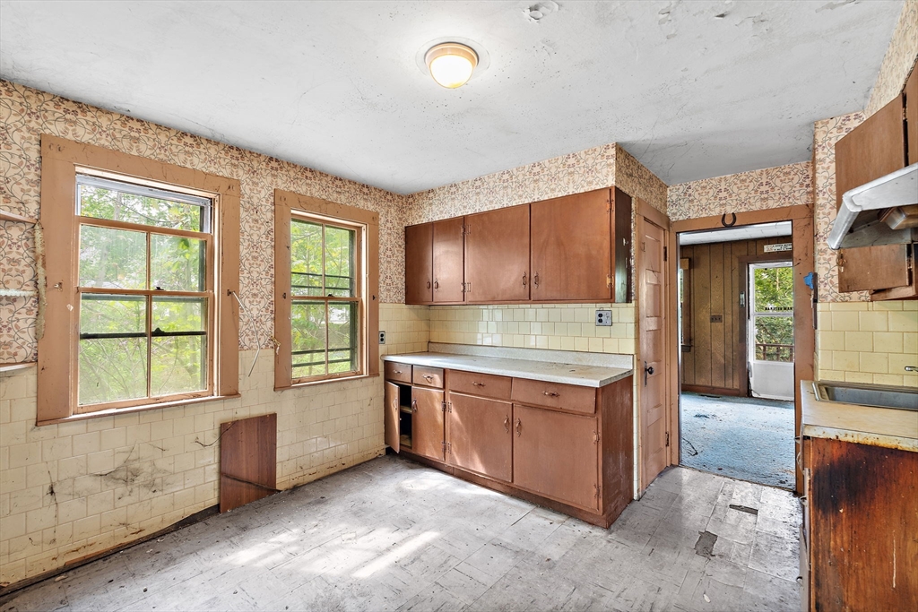 13 Riverbank Road, Maynard, MA Photo #10