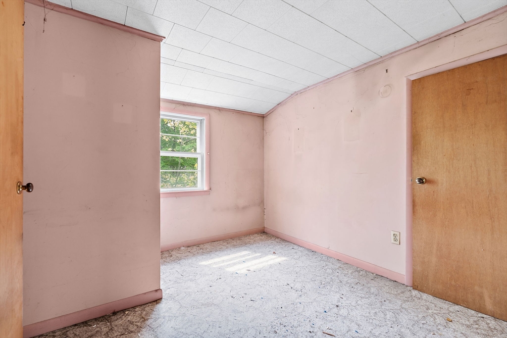 13 Riverbank Road, Maynard, MA Photo #17