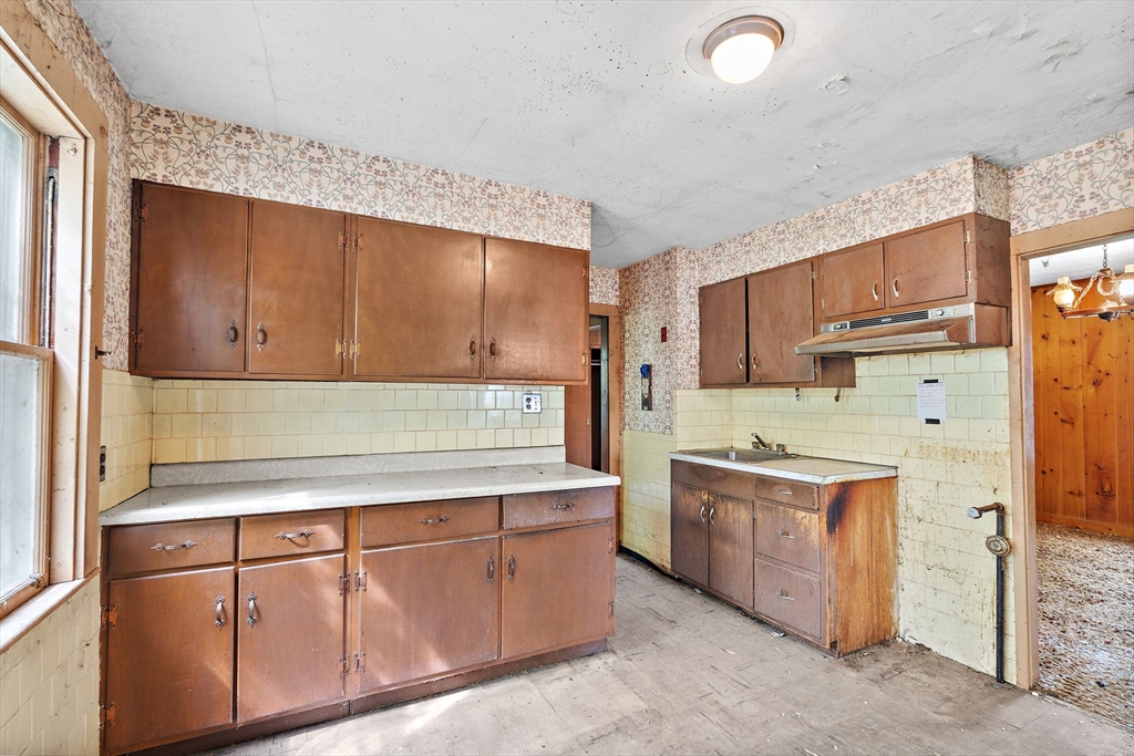13 Riverbank Road, Maynard, MA Photo #12