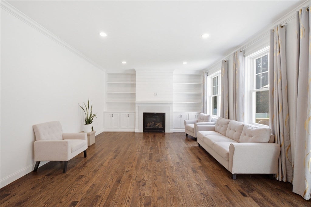 35 Milford St, Medway, MA, 35 Milford St, Medway, MA Photo #5