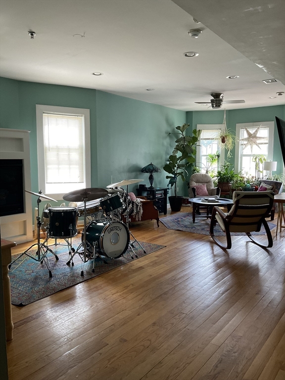 60 Houston Ave 2
