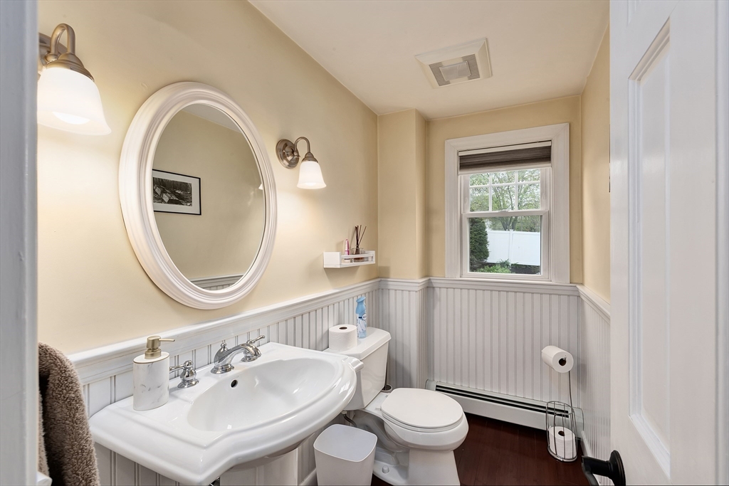 15 Palmer Rd, Beverly, MA Photo #12