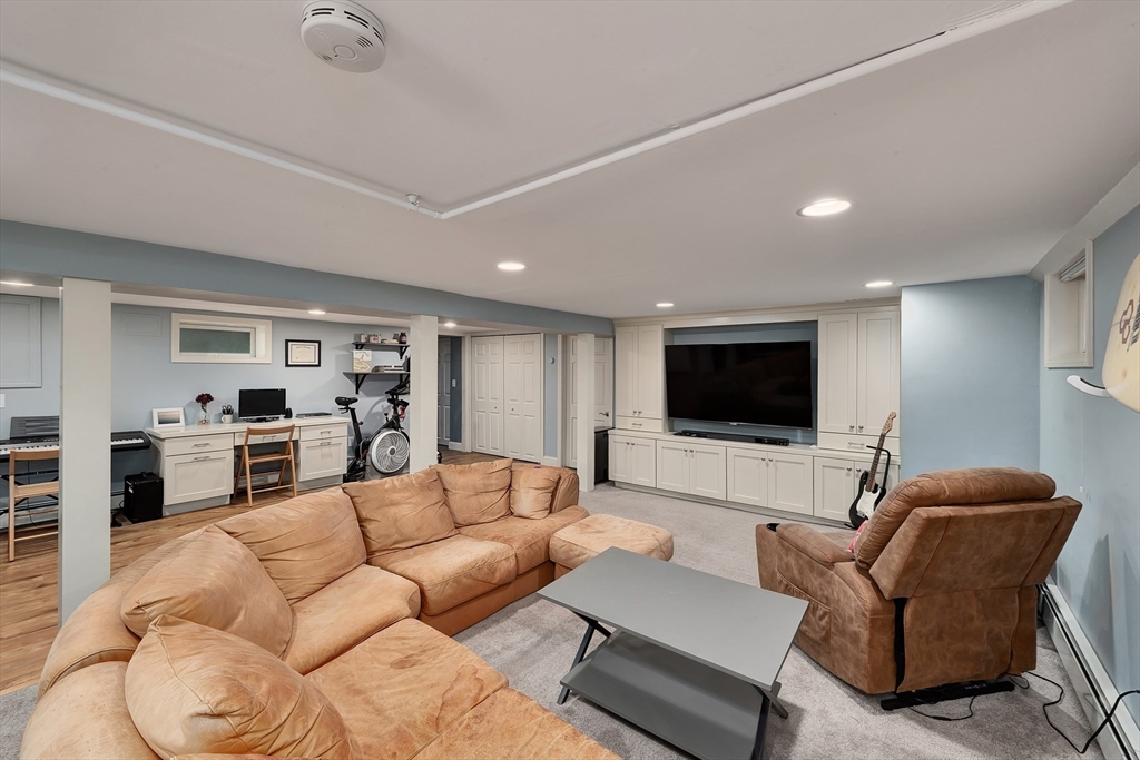 15 Palmer Rd, Beverly, MA Photo #19