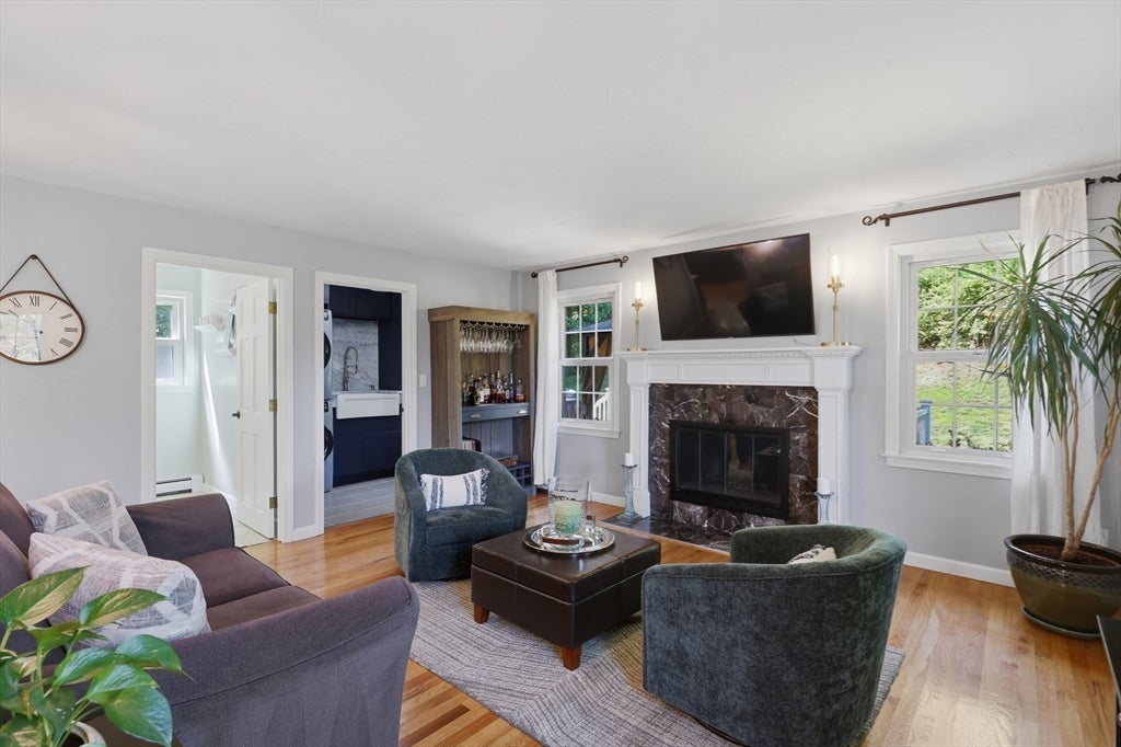 4 Martin Circle, Hudson, MA, 4 Martin Circle, Hudson, MA Photo #16