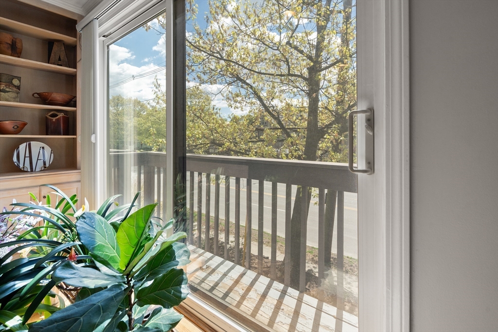 282 Mount Auburn 282
