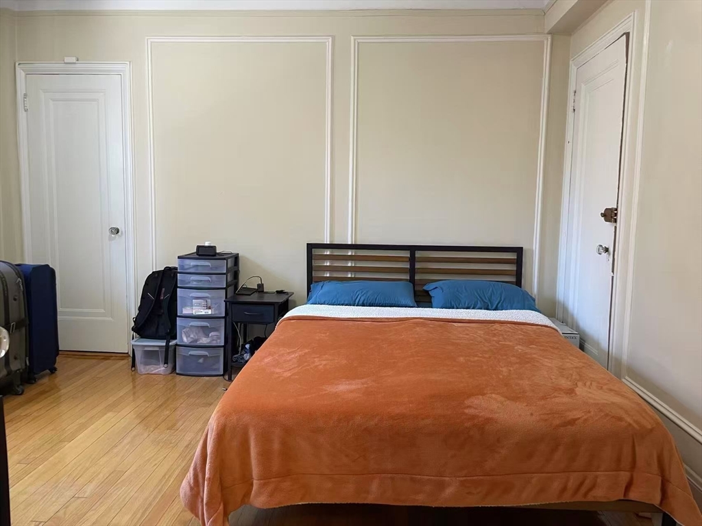 1450 Beacon St 342