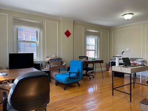 Photo of 1450 Beacon St #342, Brookline, MA 02446 (MLS # 73507471)