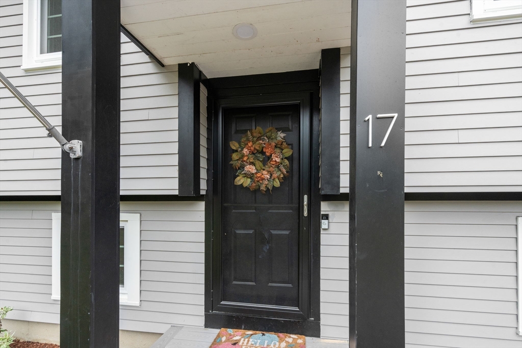 17 Minuteman Lane