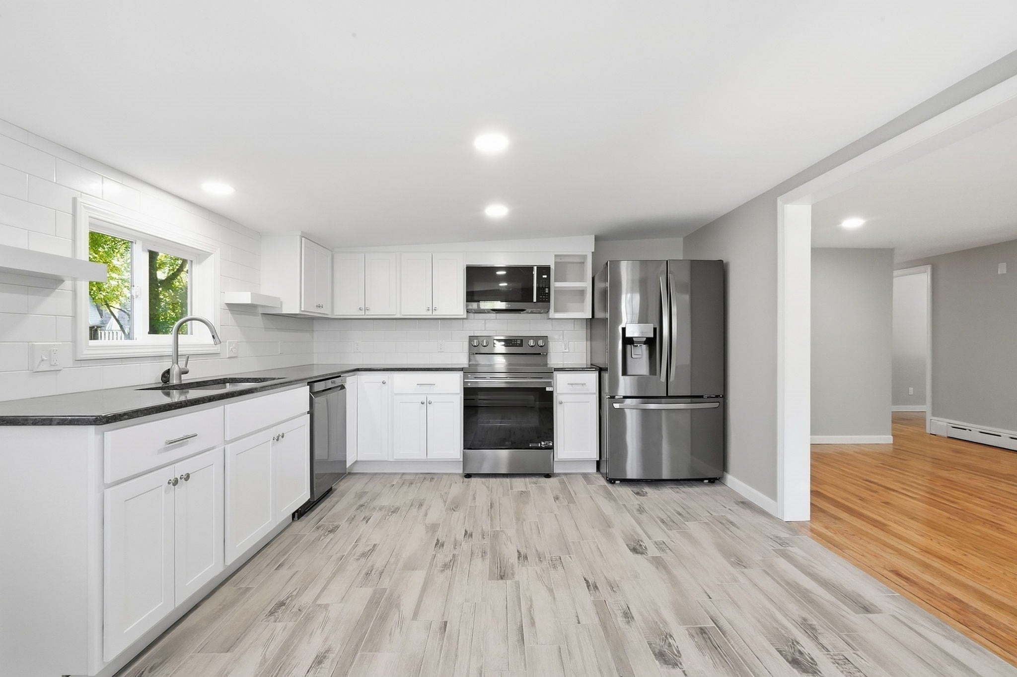 145 Gates Ave, East Longmeadow, MA, 145 Gates Ave, East Longmeadow, MA Photo #3