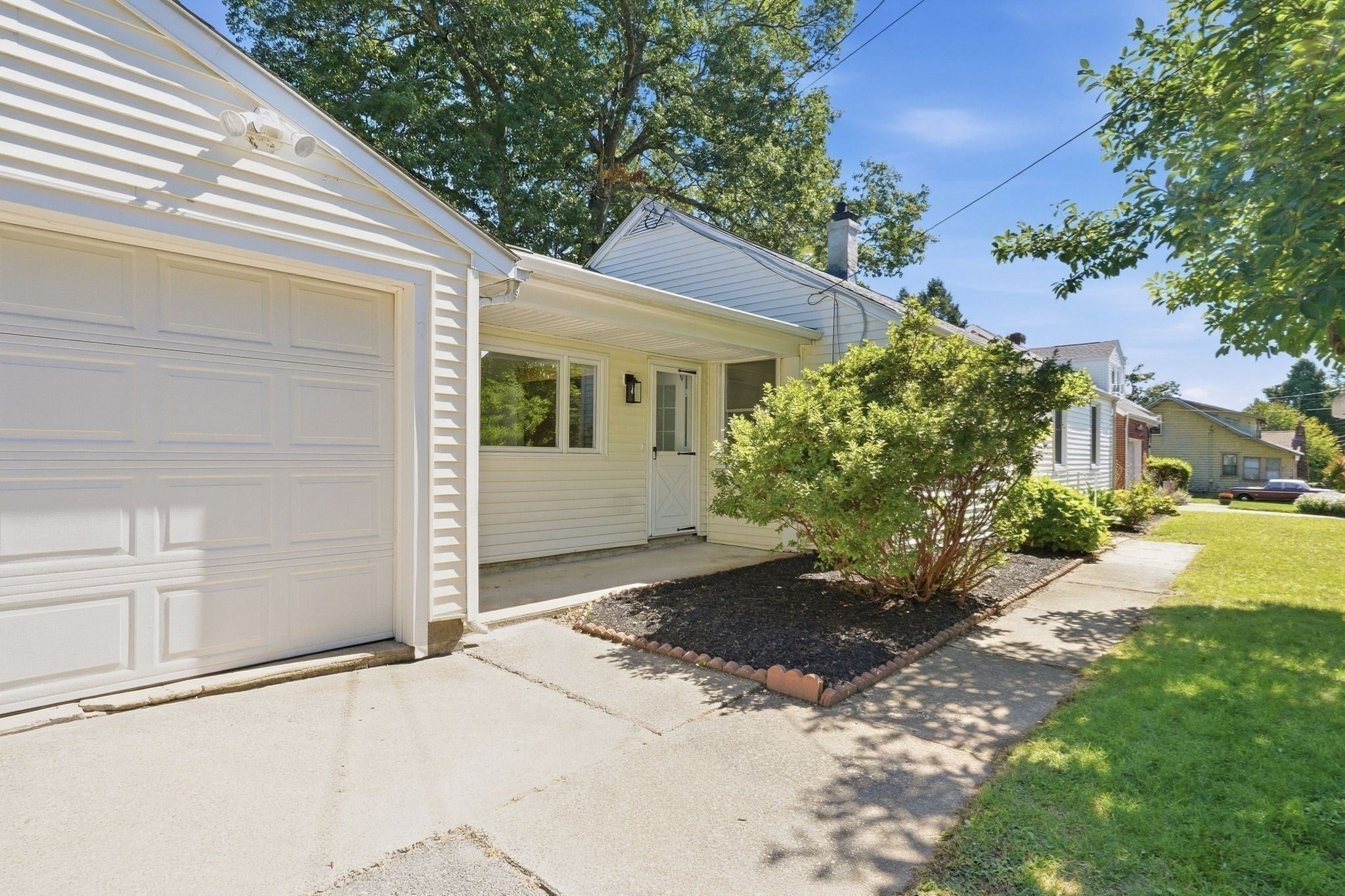 145 Gates Ave, East Longmeadow, MA, 145 Gates Ave, East Longmeadow, MA Photo #34