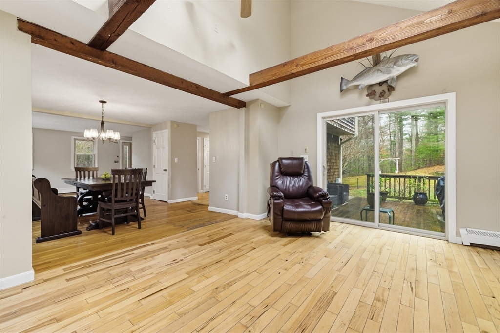 18 Russell Trufant Rd