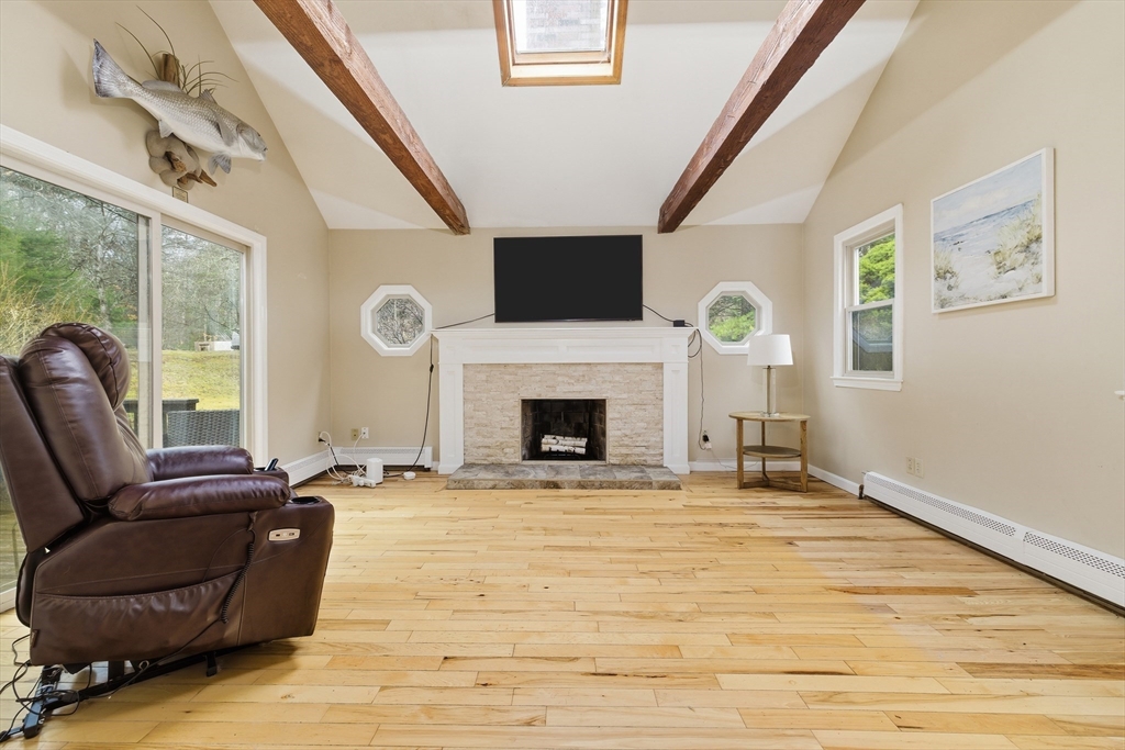 18 Russell Trufant Rd