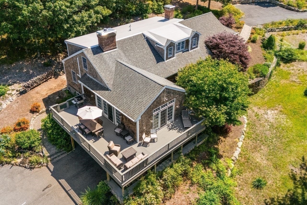 55 Winterset Drive
