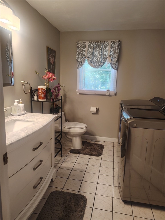 6 Forest Street, Raynham, MA Photo #32