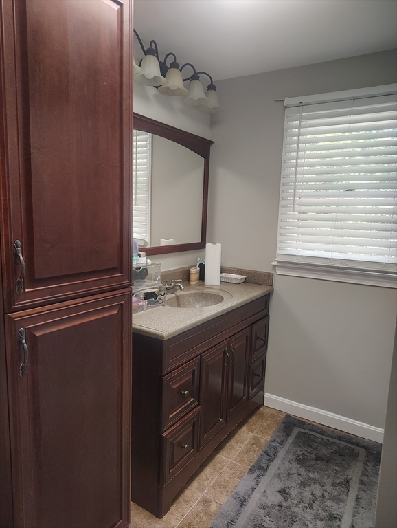 6 Forest Street, Raynham, MA Photo #31