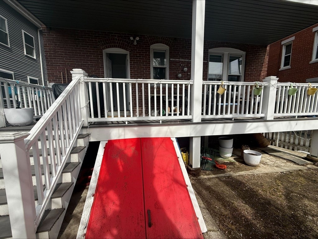 29 Waverly St 1