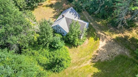 74 River Road Sturbridge MA 01566