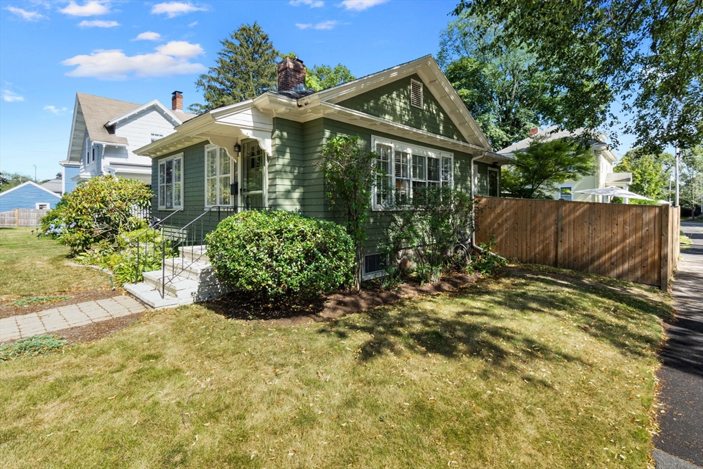 115 Odell Ave