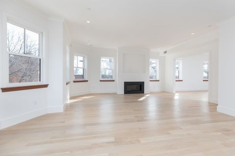 2A-4A Milford St. 4 Boston MA 02118