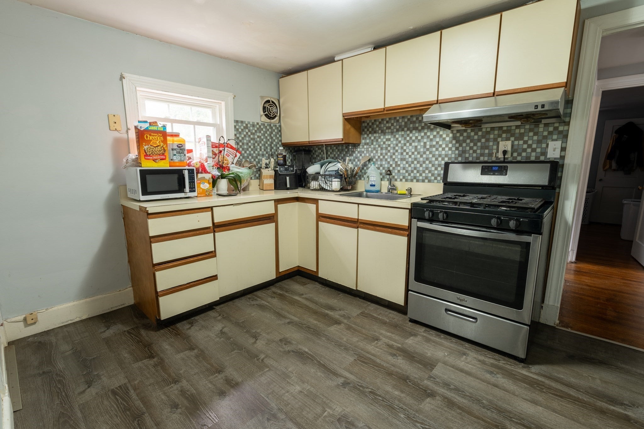 715-717 Boylston St, Newton, MA Photo #12