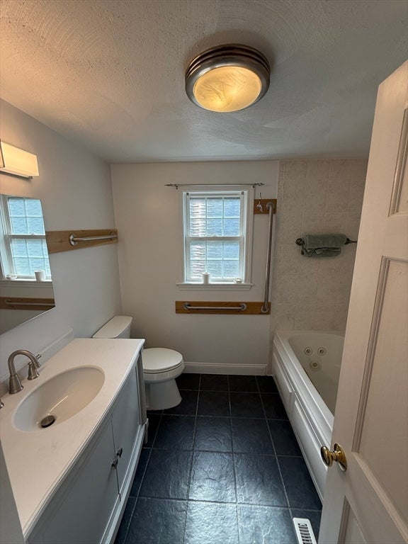 20 Alma Rd, Burlington, MA, 20 Alma Rd, Burlington, MA Photo #17