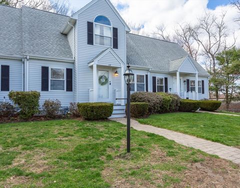 Photo of 68 Gatsby Drive #4, Raynham, MA 02767 (MLS # 73496645)