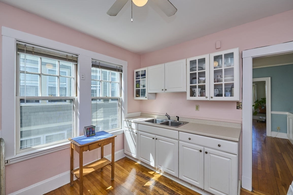 85 Jamaica St 2