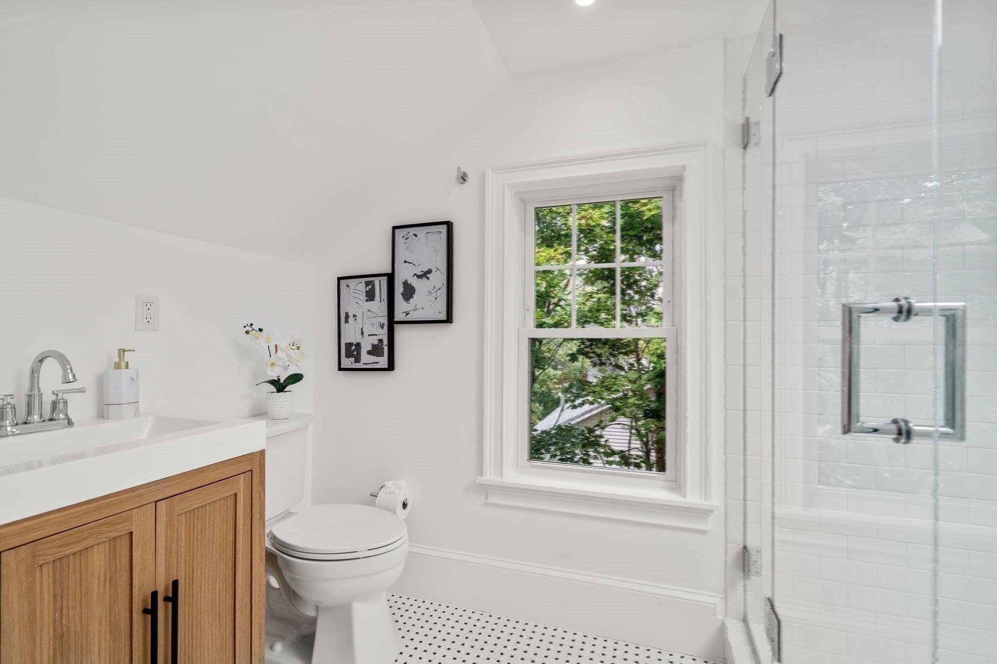 46 Myrtle St, Newton, MA, 46 Myrtle St, Newton, MA Photo #24