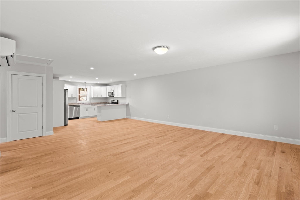46 Harrison St 6