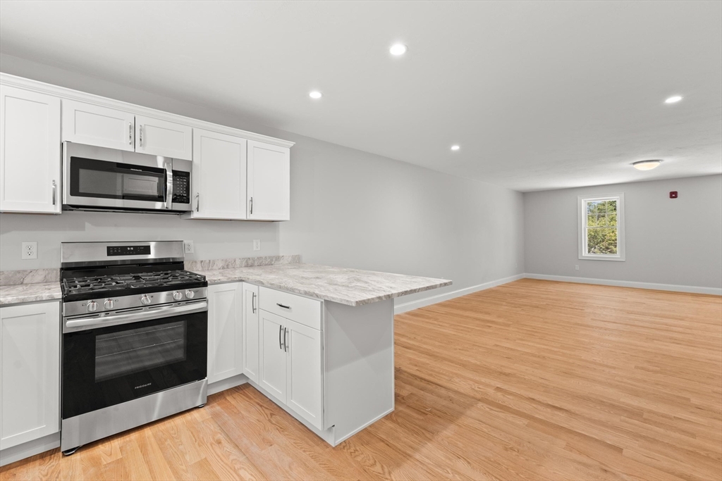 46 Harrison St 6