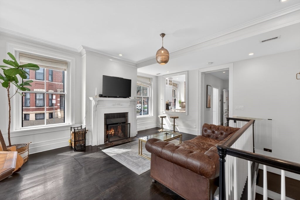 12 Hereford ST #2, Boston, MA Photo #13