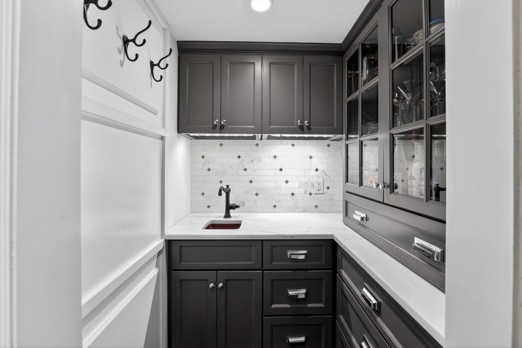 12 Hereford ST #2, Boston, MA Photo #3